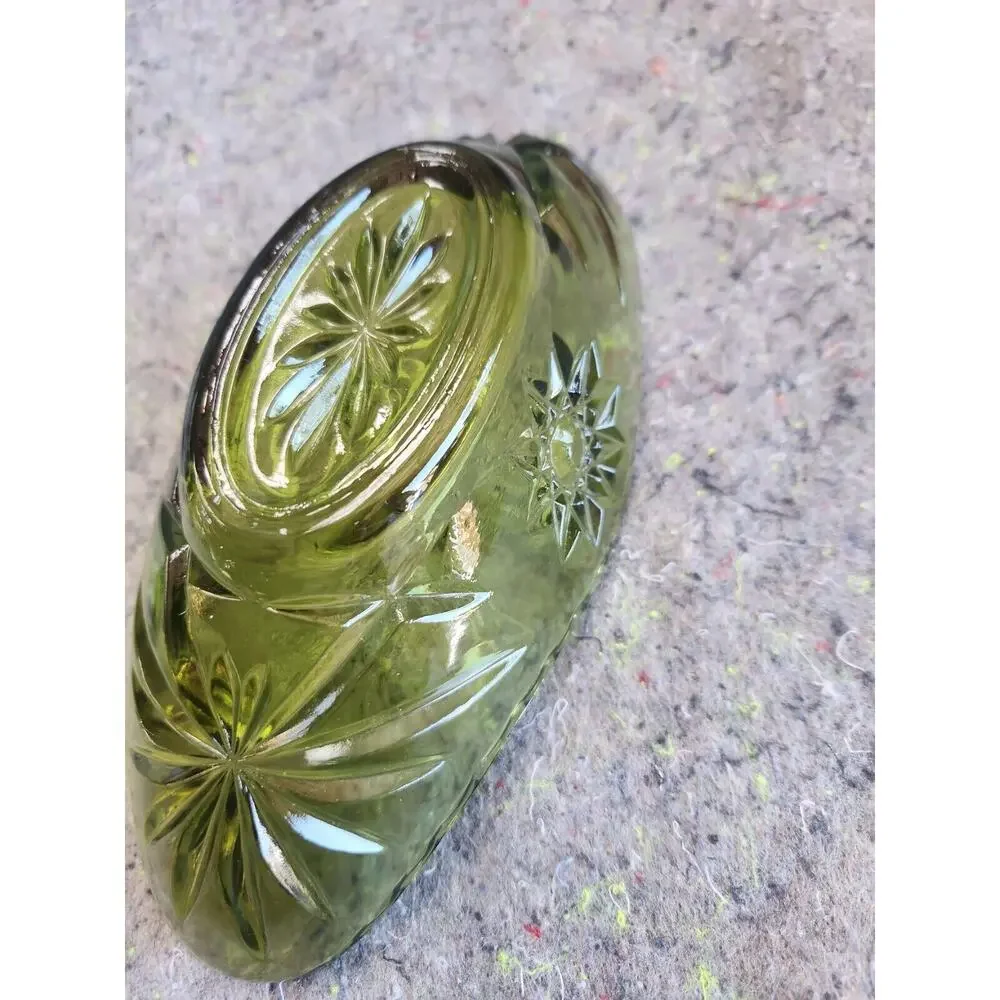 vtg anchor hocking EAPC green banana boat star of david pattern 9.25in